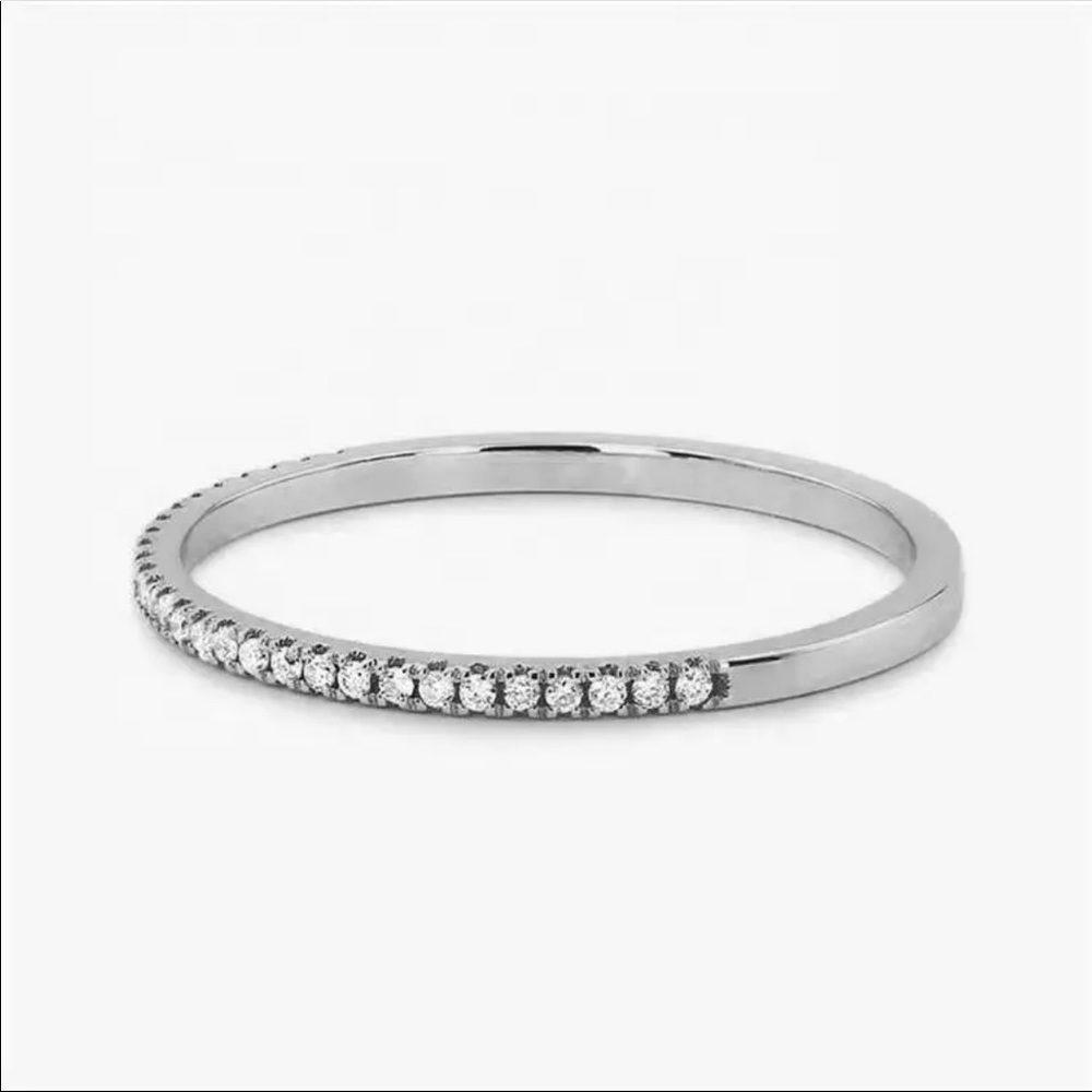 New Women’s 925 Sterling Silver Diamond Band - Picture 3 of 4